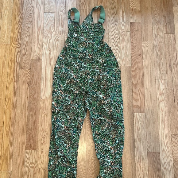 Duluth Trading Heirloom Gardening Bib Overalls XS Worm Pattern Discontinued/RARE - Picture 2 of 6